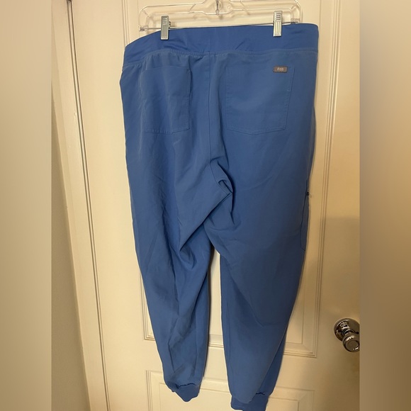 Figs technical collection joggers - Picture 2 of 2